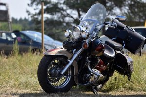 Εξαρθρώθηκε σπείρα που «έγδυνε» μοτοσυκλέτες στον Πειραιά