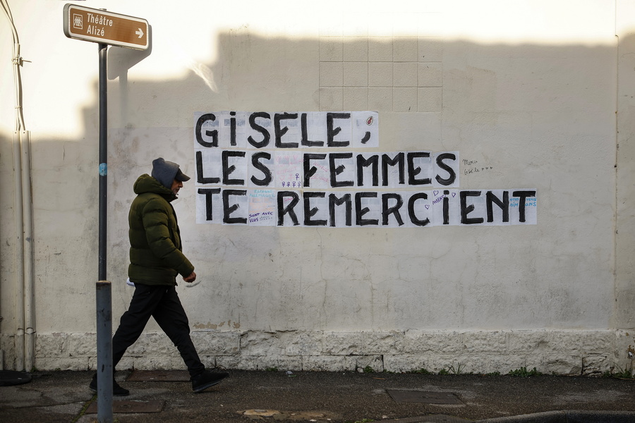 Γαλλία: Ο Ντομινίκ Πελικό είναι ύποπτος για ανεξιχνίαστη δολοφονία πριν από 35 χρόνια