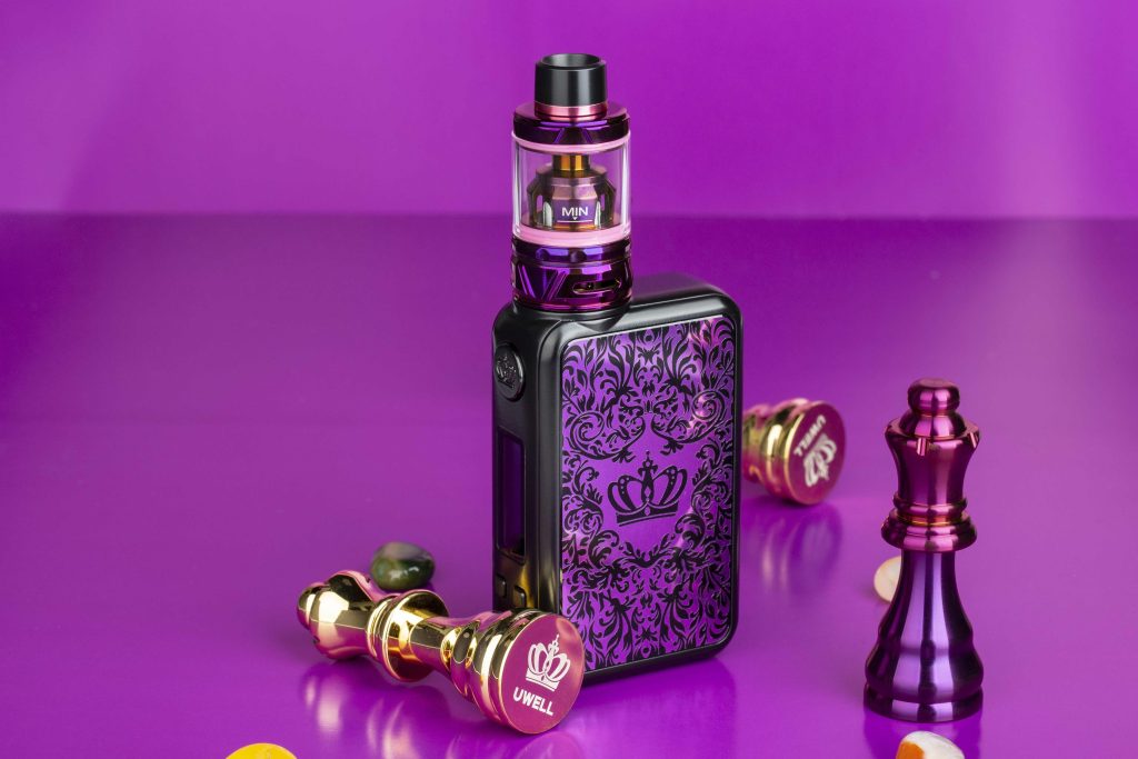 Απίστευτο συμβάν σε κλαμπ: Πώς άδειασαν τραπεζικό λογαριασμό θαμώνα με ένα ηλ. τσιγάρο!