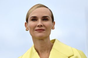 Η Νταϊάν Κρούγκερ μιλά για το δράμα του Β’ Π.Π. «Amrum» και «την ιστορία που επαναλαμβάνεται»