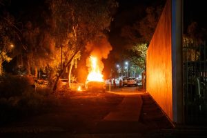 Χαμός στην Αυστραλία – Άντρας απήγαγε και σκότωσε ένα 5χρονο κορίτσι της κοινότητας των αυτόχθονων, vid