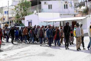 Συνεχίζουν να έρχονται οι “μετανάστες”! 129 άτομα μεταφέρθηκαν σε Καλούς Λιμένες και Αγία Γαλήνη