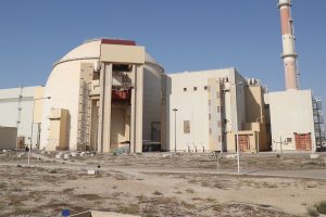 Αναβάλλει την επιστροφή του προσωπικού της στον πυρηνικό σταθμό του Μπουσέρ στο Ιράν η Rosatom