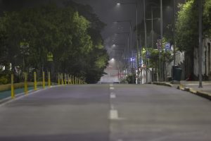 Απαγόρευση νυχτερινής κυκλοφορίας στον Ισημερινό: Πάνω από 5.000 συλλήψεις μέσα σε 2 εβδομάδες