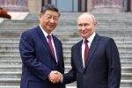 Russian President Vladimir Putin and Chinese President Xi Jinping during a welcoming ceremony