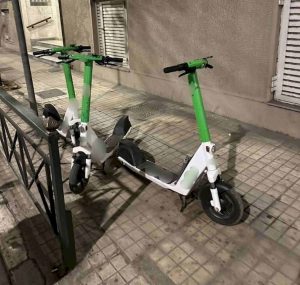 Ανήλικος πίσω από τις επτά κλοπές ηλεκτρικών πατινιών στο Ρέθυμνο