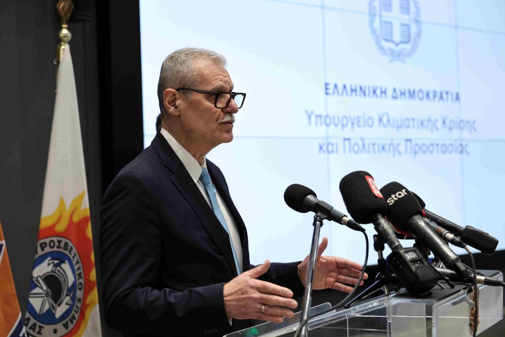 Ε. Τουρνάς για αντιπυρική περίοδο: «Eίναι δύσκολη χρονιά, προετοιμαζόμαστε για τα δύσκολα»