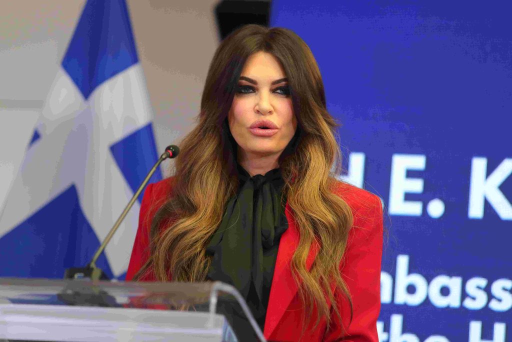 H Κ. Γκίλφοϊλ συνάντησε τον Πατριάρχη Ιεροσολύμων – Τι απένειμε στον Ντόναλντ Τραμπ