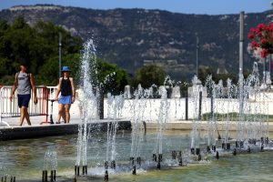Ο επικεφαλής των σιδηροδρόμων της Γαλλίας καλεί τους ευάλωτους πολίτες να αποφεύγουν τα ταξίδια λόγω καύσωνα