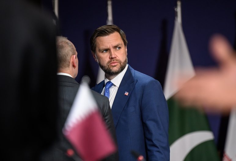 Βανς: Δεν θα μου έκανε έκπληξη αν ο Αντίχριστος ζούσε ανάμεσά μας – Vid