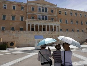 Καιρός σήμερα: Νέα άνοδος της θερμοκρασίας με 35άρια και βοριάδες έως 7 μποφόρ στο Αιγαίο