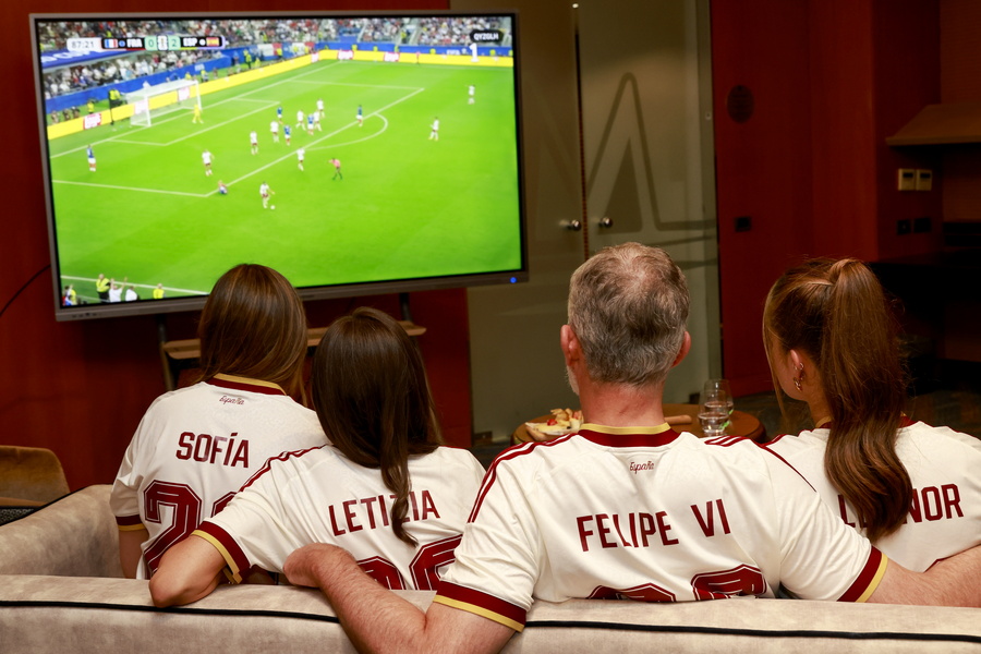 Spanish royal family watches World Cup semifinal