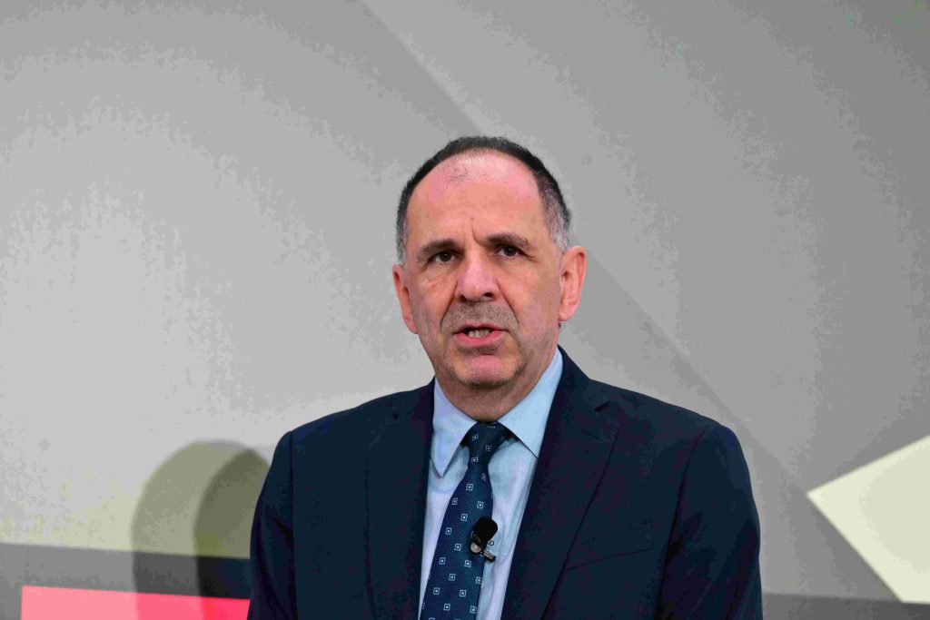 Επίσκεψη Γ. Γεραπετρίτη στο Μνημείο Πολέμου της Κορέας