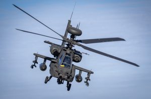 ΗΠΑ: Οργή με την τιμωρία πιλότων ζεύγους Apache – Το ΒΙΝΤΕΟ που τους «έκαψε»