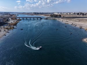 Συρία: Πρόσκρουση πορθμείου σε γέφυρα στον ποταμό Ευφράτη – Δύο νεκρά παιδιά, έρευνες για τον εντοπισμό αγνοουμένων