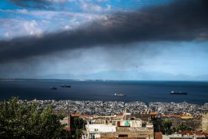 Αύξηση πυρκαγιών στη Θεσσαλονίκη: Ειδικό κλιμάκιο για την αντιμετώπιση εμπρησμών μεταβαίνει στην πόλη