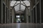 ΣΤΟΑ ΑΡΣΑΚΕΙΟΥ ΡΟΛΛΑ ΚΛΕΙΣΤΑ ΚΛΕΙΣΤΟ ΜΑΓΑΖΙ ΜΑΓΑΖΙΑ ΚΑΤΑΣΤΗΜΑ ΚΑΤΑΣΤΗΜΑΤΑ ΟΙΚΟΝΟΜΙΚ ΚΡΙΣΗ