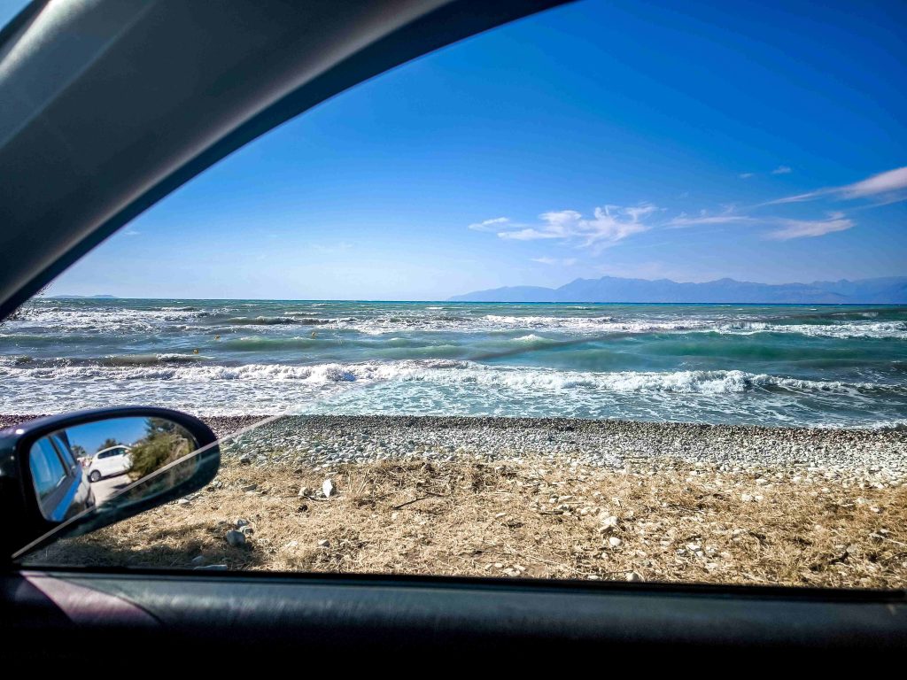 Καιρός σήμερα: Ενισχύονται τα μελτέμια στο Αιγαίο – Έως 38 βαθμούς η θερμοκρασία