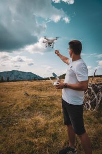 Το φουτουριστικό…drone που κυνηγάει και σκοτώνει κουνούπια στον αέρα “σαρώνει”! Δείτε στο ΒΙΝΤΕΟ