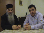 Ο Δημοσθένης Λιακόπουλος μαζί με τον Πατέρα Σάββα Αχιλλέως