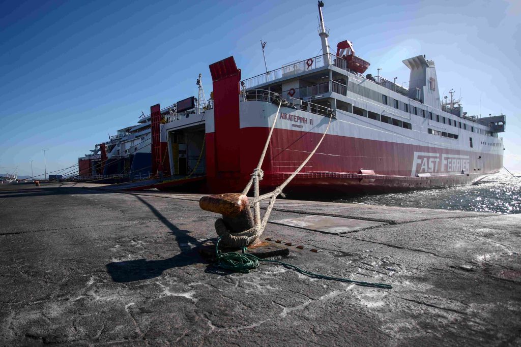 Νέα ακτοπλοϊκά δρομολόγια από Πειραιά, Ραφήνα και Λαύριο μετά τη βελτίωση του καιρού