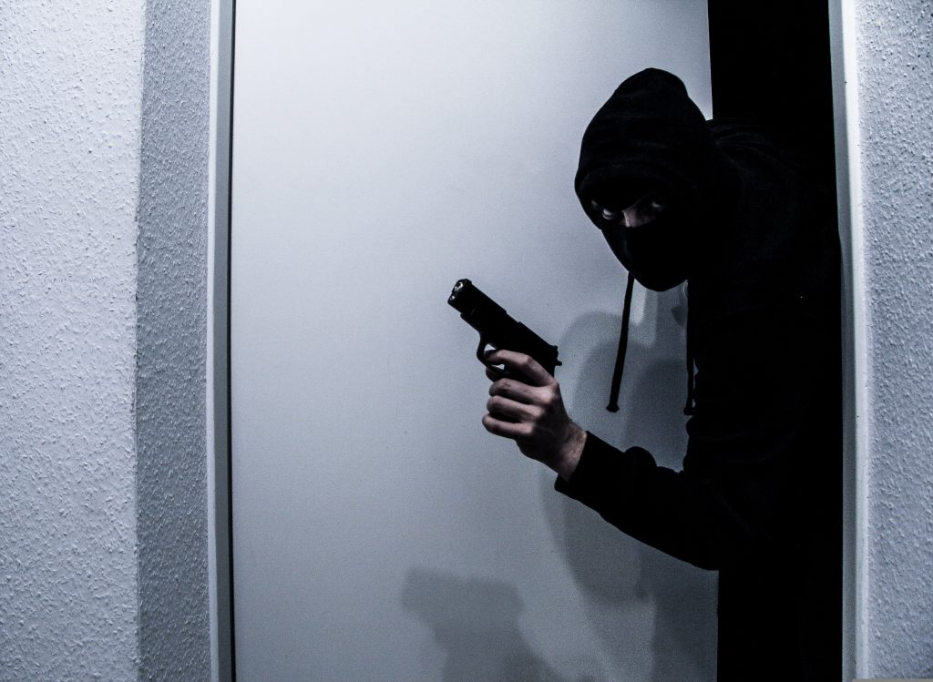 Κινηματογραφική κλοπή 4 πινάκων της Αναγέννησης από μουσείο της Σικελίας