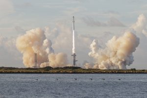 Ιστορικό ορόσημο: Ο κορυφαίος πύραυλος Starship της SpaceX μπήκε σε τροχιά για πρώτη φορά! vid