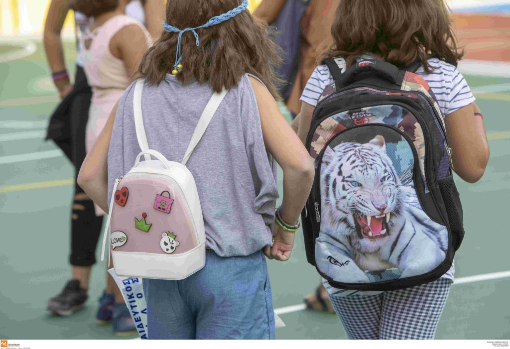 Ρέθυμνο: Μαθητές έγιναν «Σχολικοί Τροχονόμοι» και έστειλαν μήνυμα οδικής ασφάλειας
