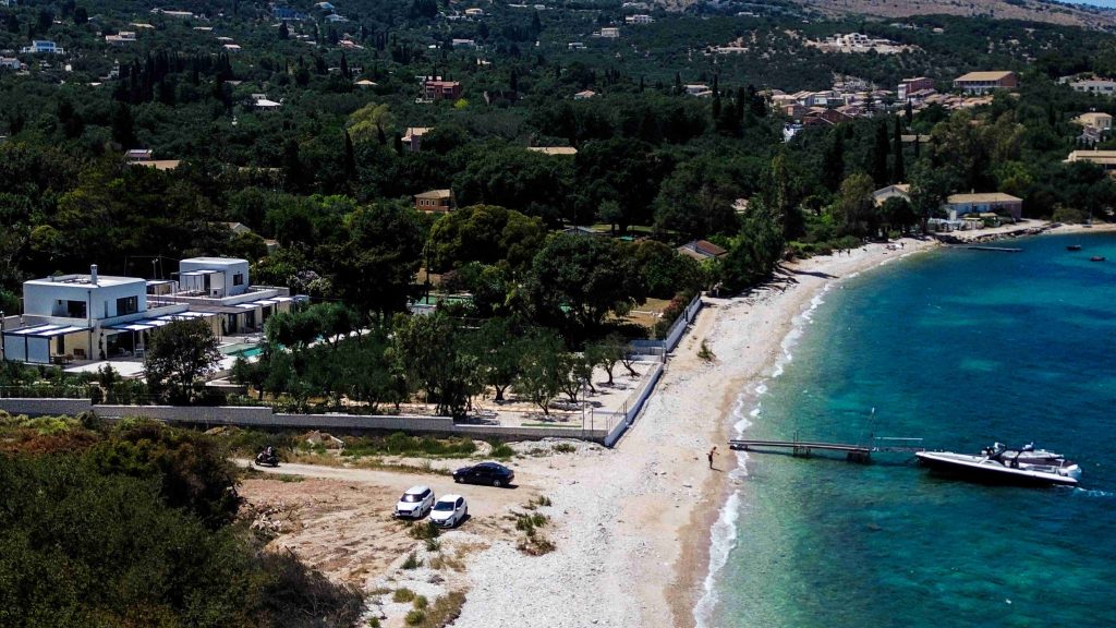 Καιρός σήμερα: Μικρή πτώση της θερμοκρασίας και τοπικές βροχές μετά το μεσημέρι