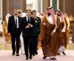 Saudi Crown Prince Mohammed bin Salman (C-R) accompanies French President Emmanuel Macron EPA- REUTERS POOL ape mpe