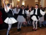 tsamikos ana-ana ape mpe