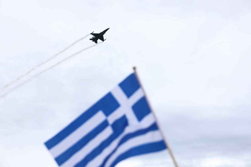 28η Οκτωβρίου: Το μήνυμα του πιλότου της ομάδας «ΖΕΥΣ» – Μια λέξη αλλάζει την ιστορία, για τους Έλληνες είναι το «Όχι»